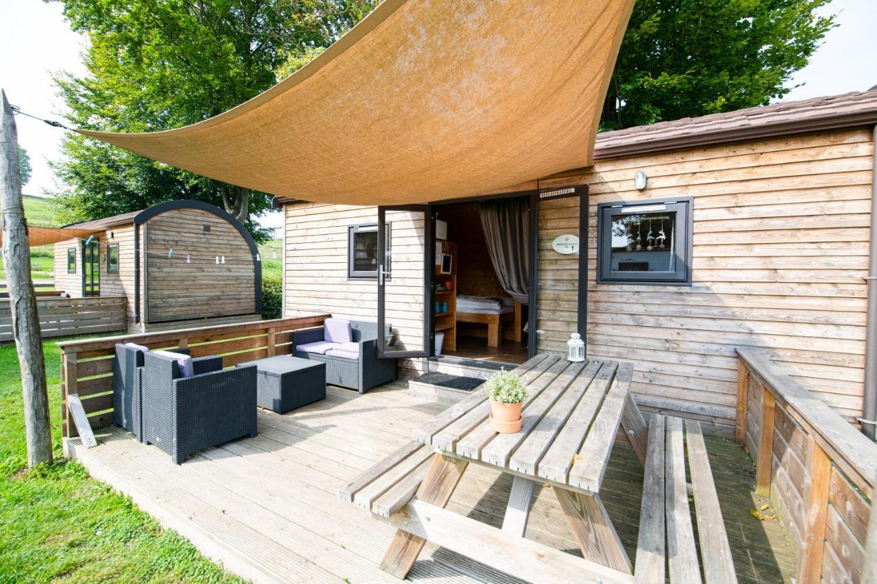 Vakantiepark Vinkenhof Schin op Geul Buitenkant foto